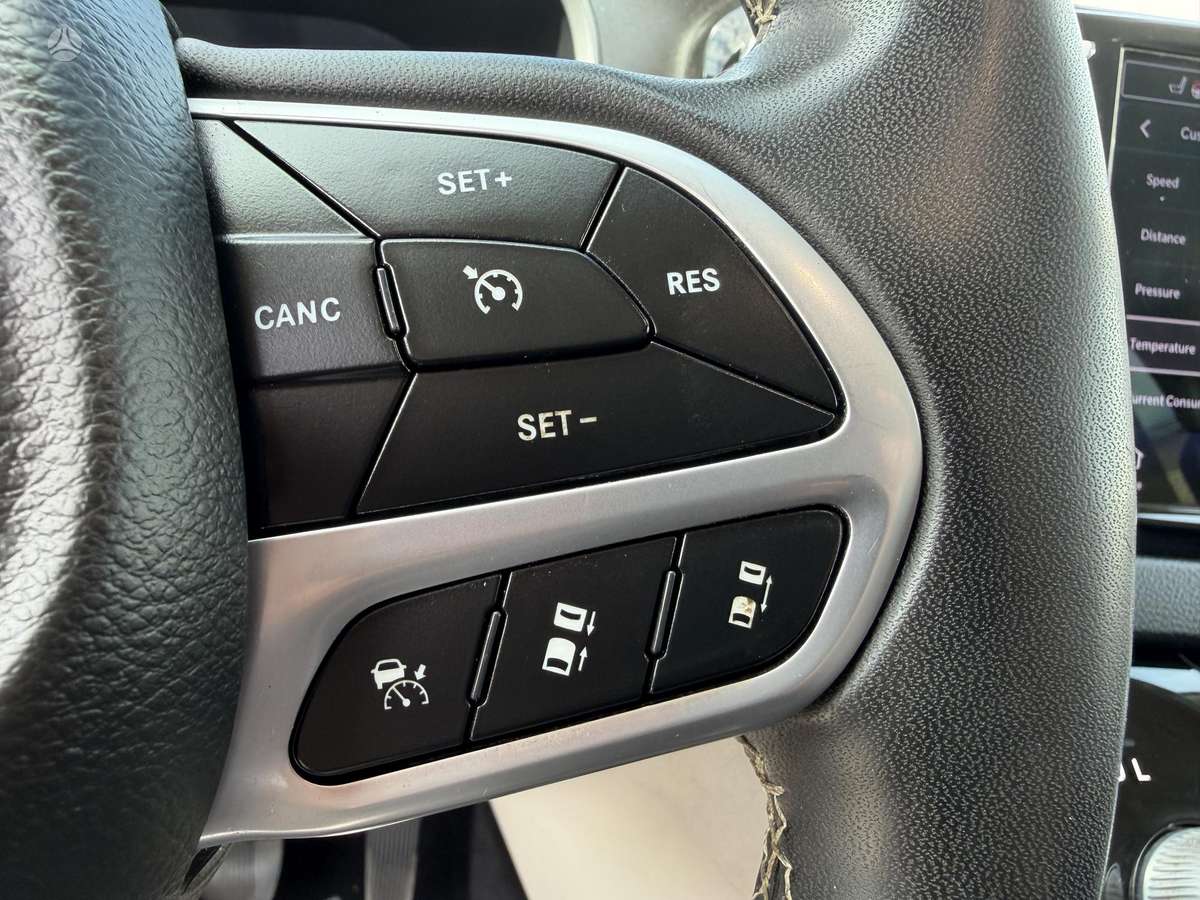 Chrysler Pacifica, 3.6 l., Минивэн
