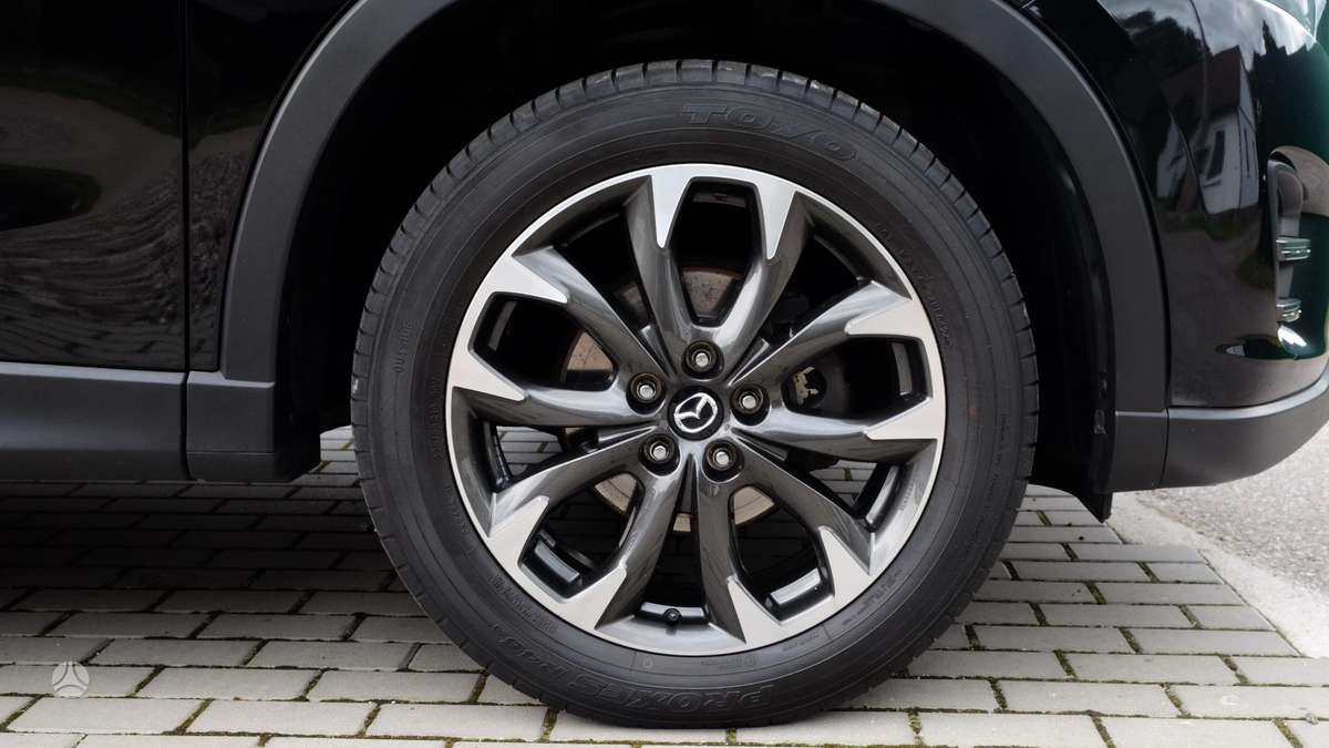 Mazda CX-5, 2.2 l., Внедорожник / Кроссовер