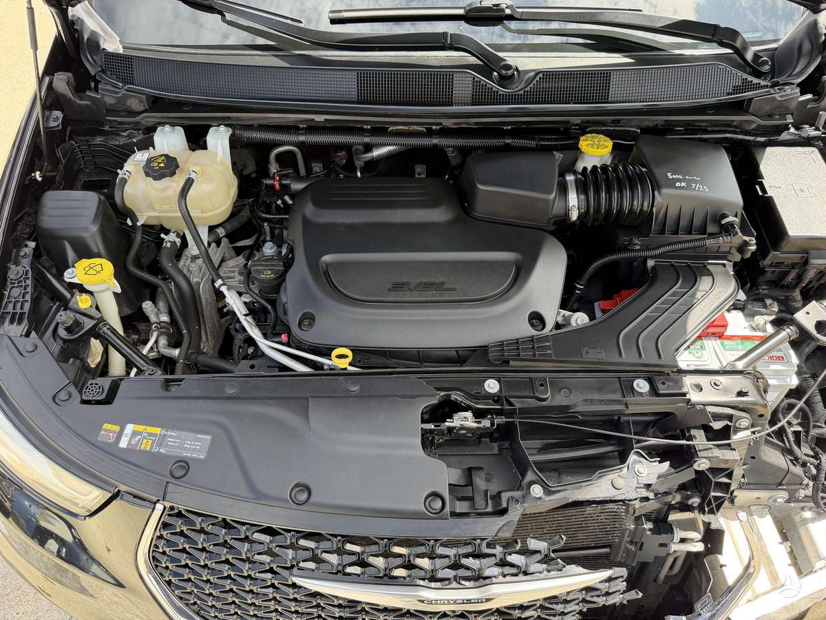 Chrysler Pacifica, 3.6 l., Минивэн