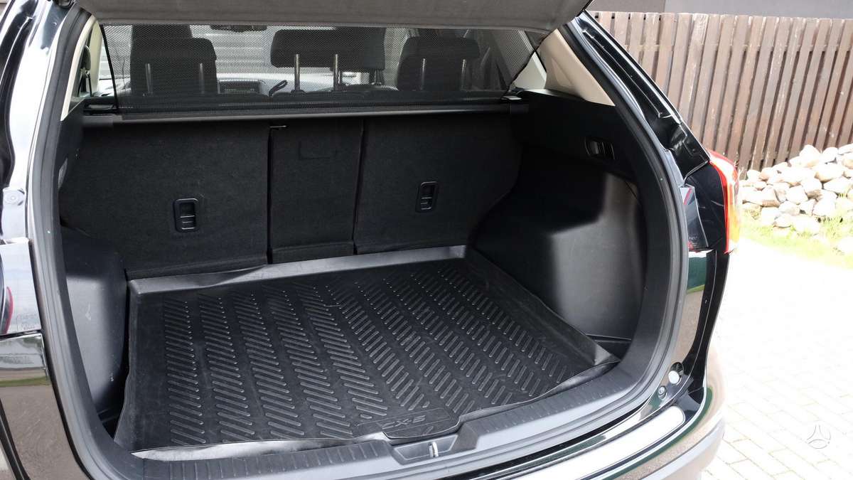 Mazda CX-5, 2.2 l., Внедорожник / Кроссовер