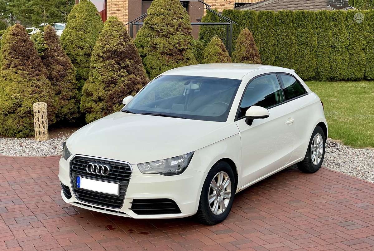 Audi A1, 1.6 l., hatchback