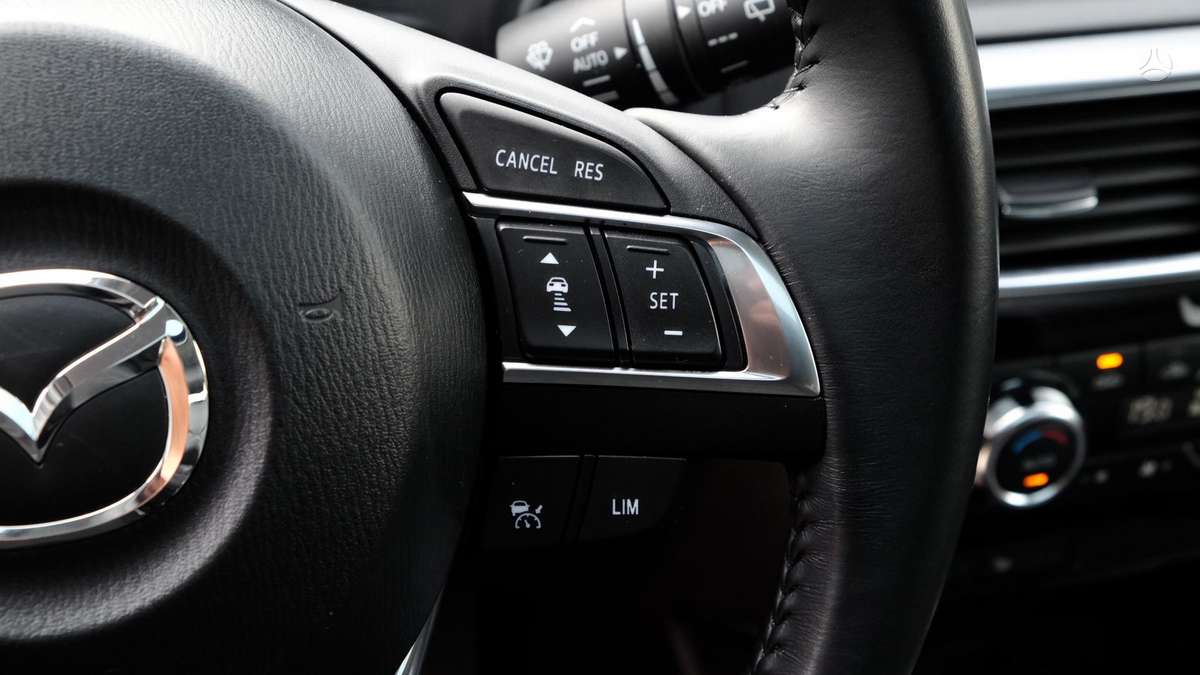 Mazda CX-5, 2.2 l., Внедорожник / Кроссовер