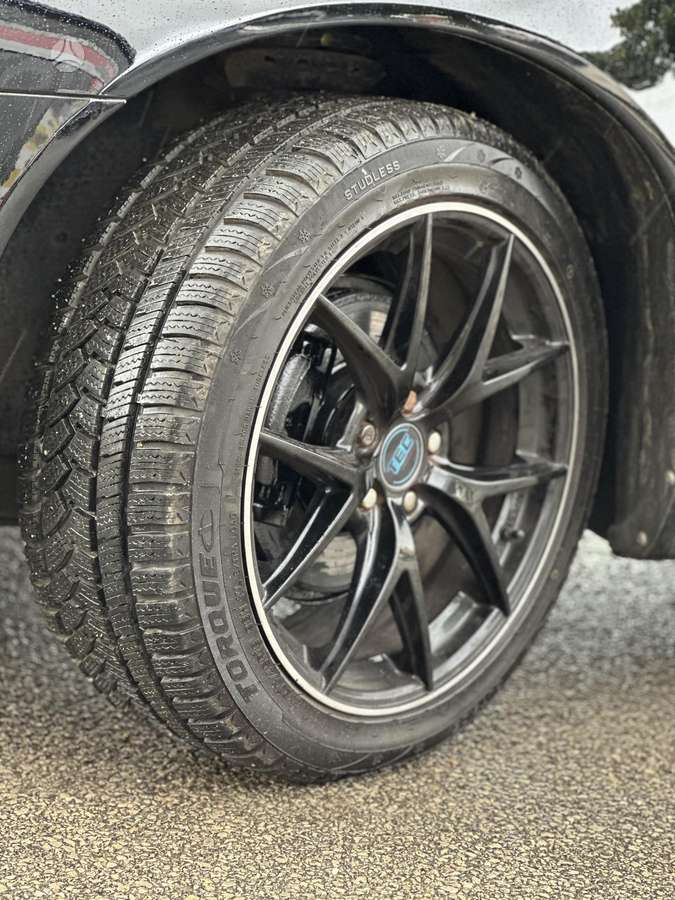 Volvo S80, 2.4 l., Седан