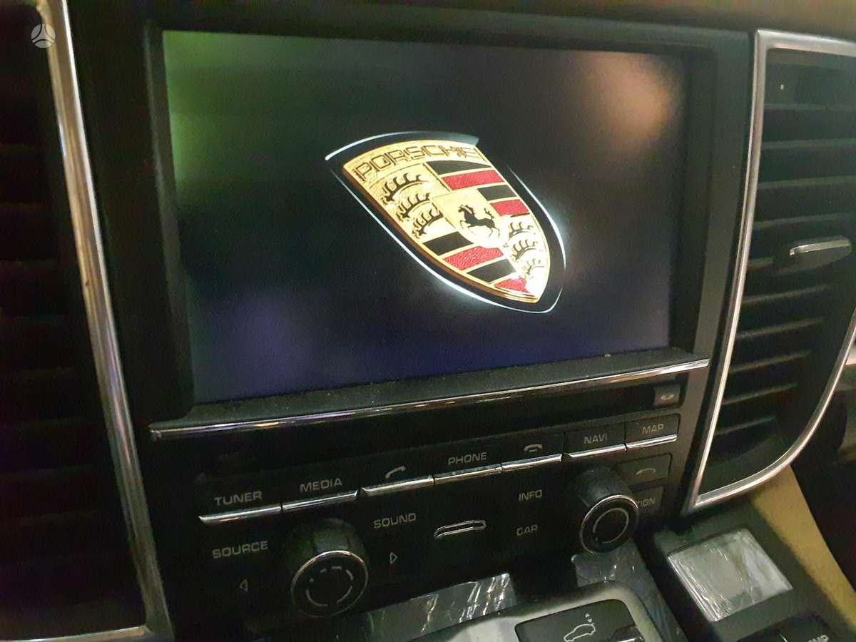 Porsche Panamera Variklio kodas cwj