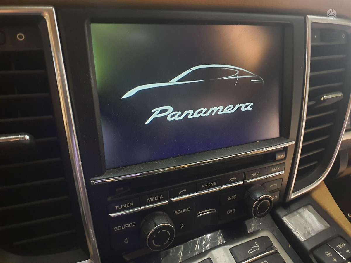 Porsche Panamera Variklio kodas cwj