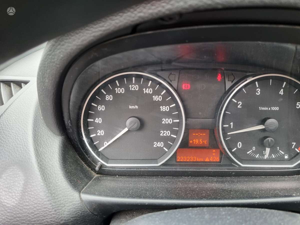 BMW 116, 1.6 l., hatchback