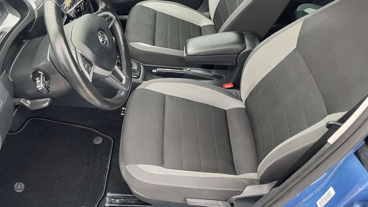 Skoda Rapid, 1.4 l., Хэтчбек