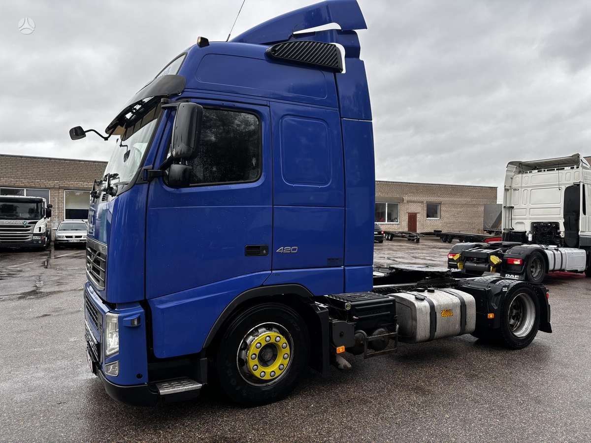 Volvo FH 420 mega, double sleeper