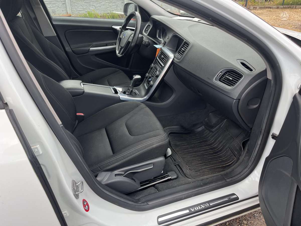 Volvo V60, 2.0 l., wagon
