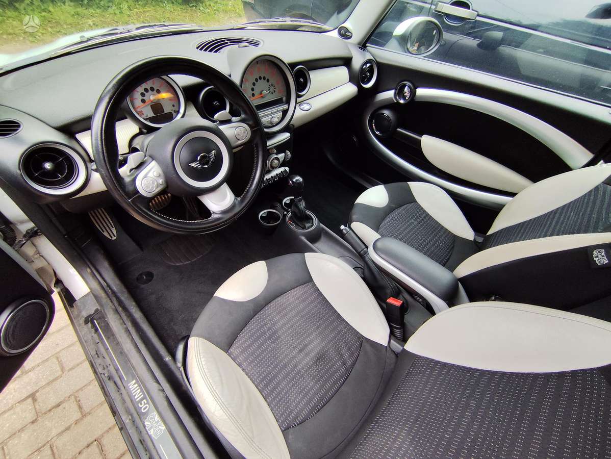 Mini Cooper S, 1.6 l., Хэтчбек