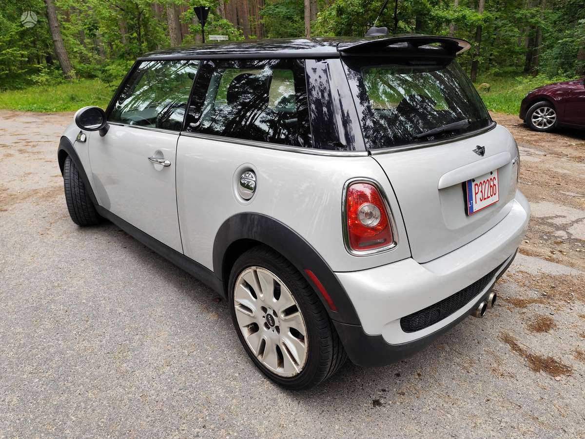 Mini Cooper S, 1.6 l., hatchback