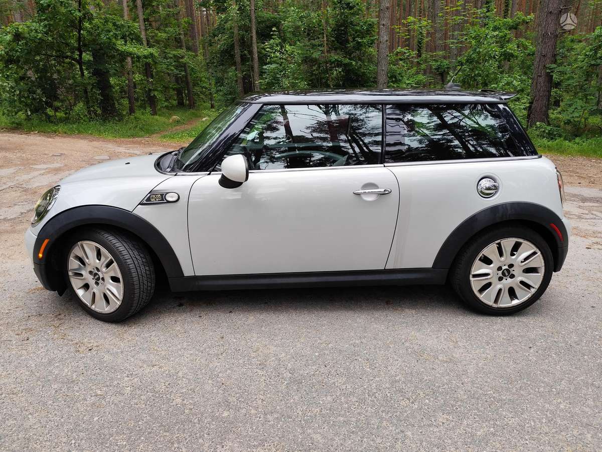 Mini Cooper S, 1.6 l., Хэтчбек