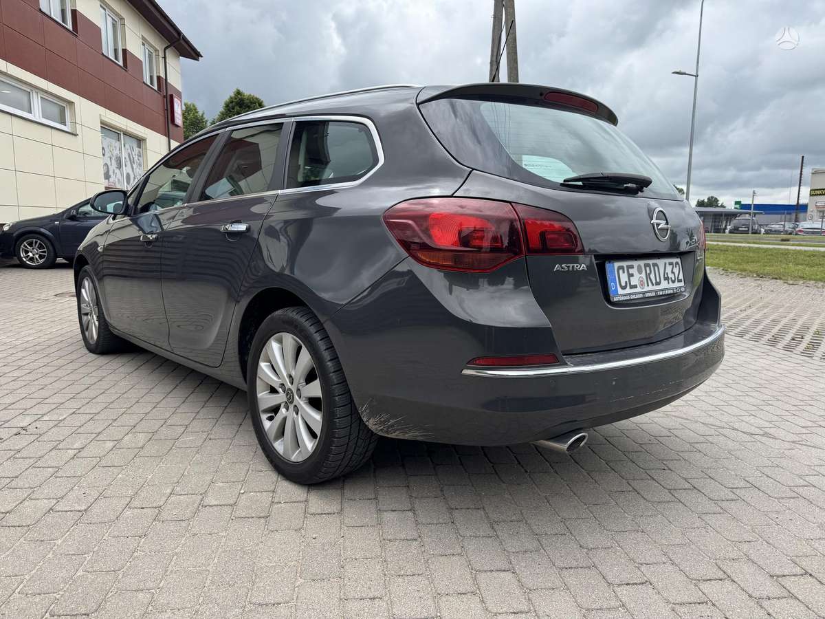 Opel Astra, 2.0 l., Универсал