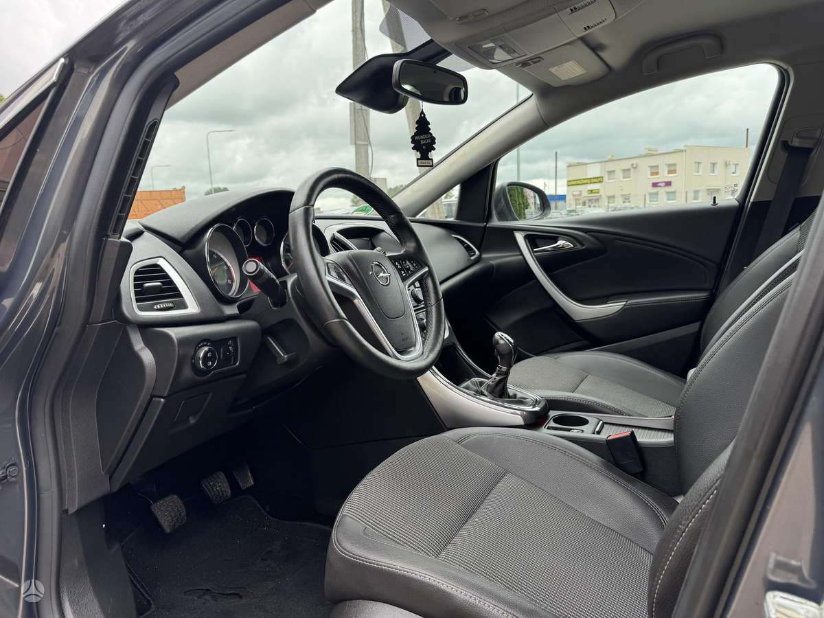 Opel Astra, 2.0 l., Универсал