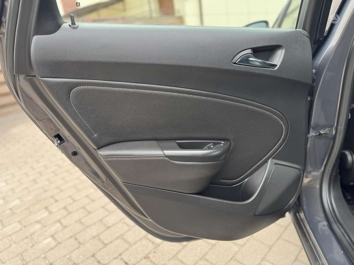 Opel Astra, 2.0 l., Универсал