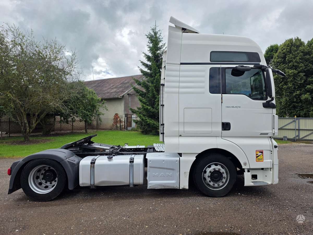 MAN TGX18-470, 2 спальных места