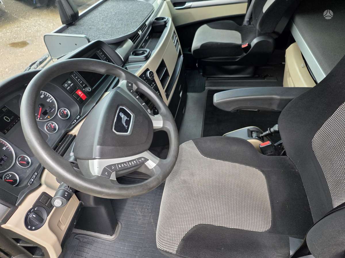 MAN TGX18-470, 2 спальных места