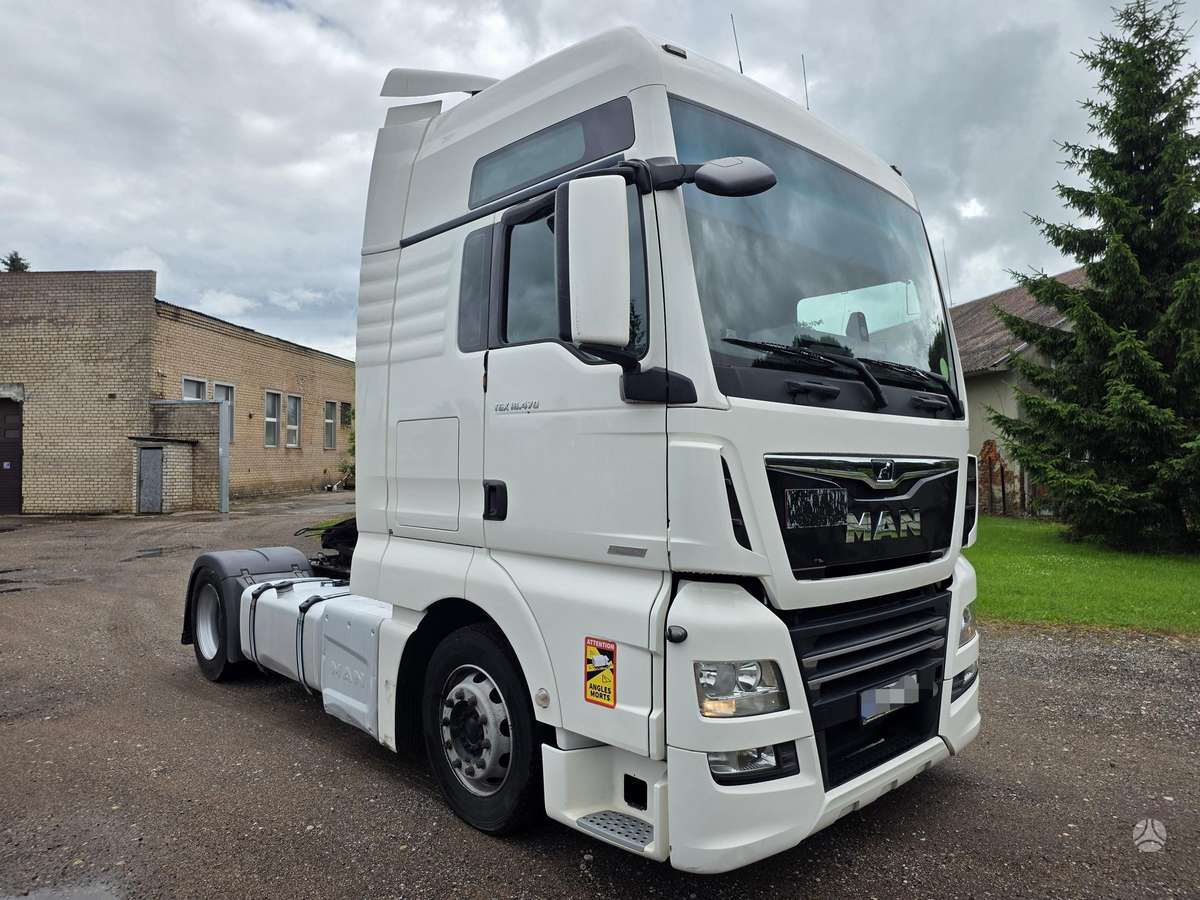 MAN TGX18-470, 2 спальных места