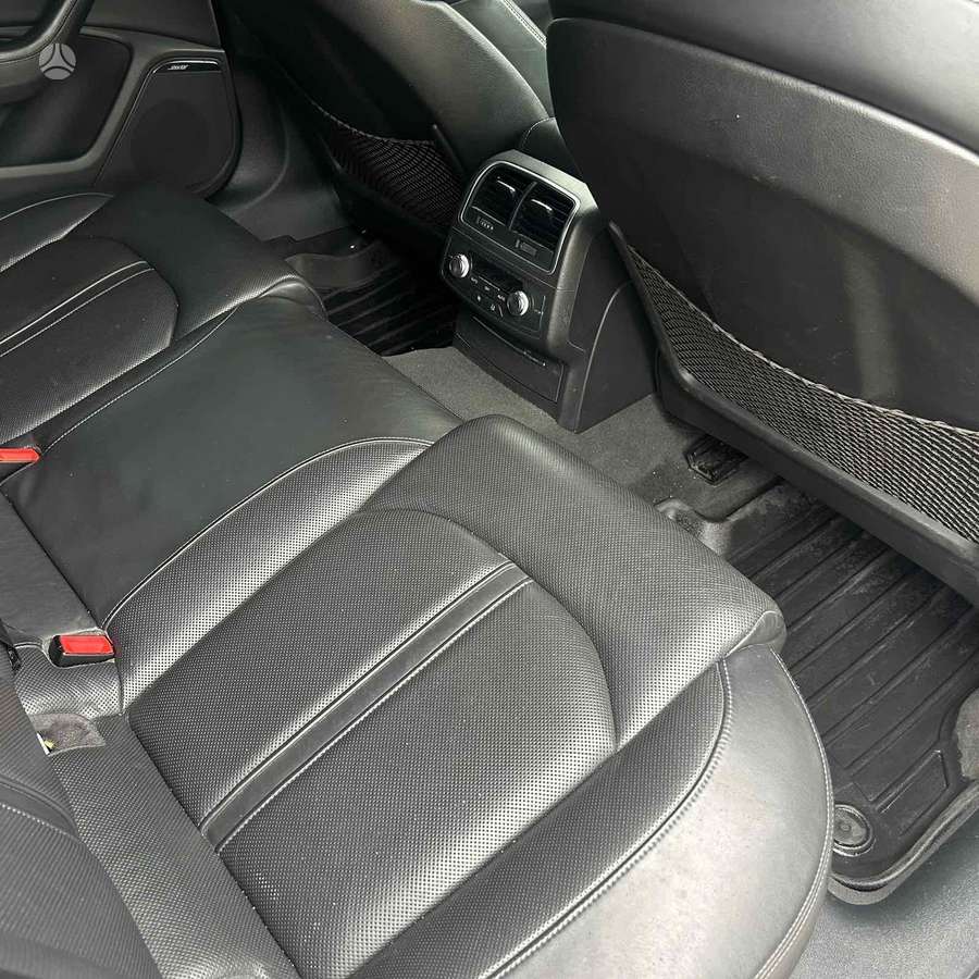 Audi S6, 4.0 l., Седан