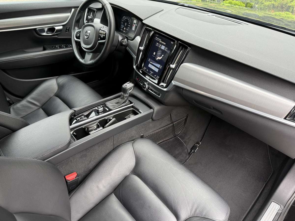Volvo V90, 2.0 l., wagon