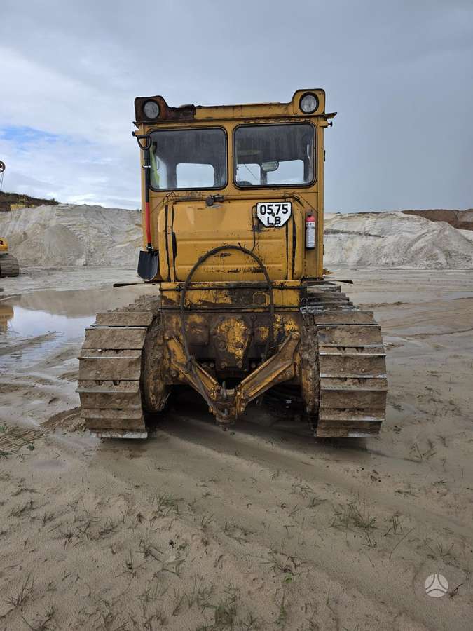 -Kita- T-130M, bulldozer