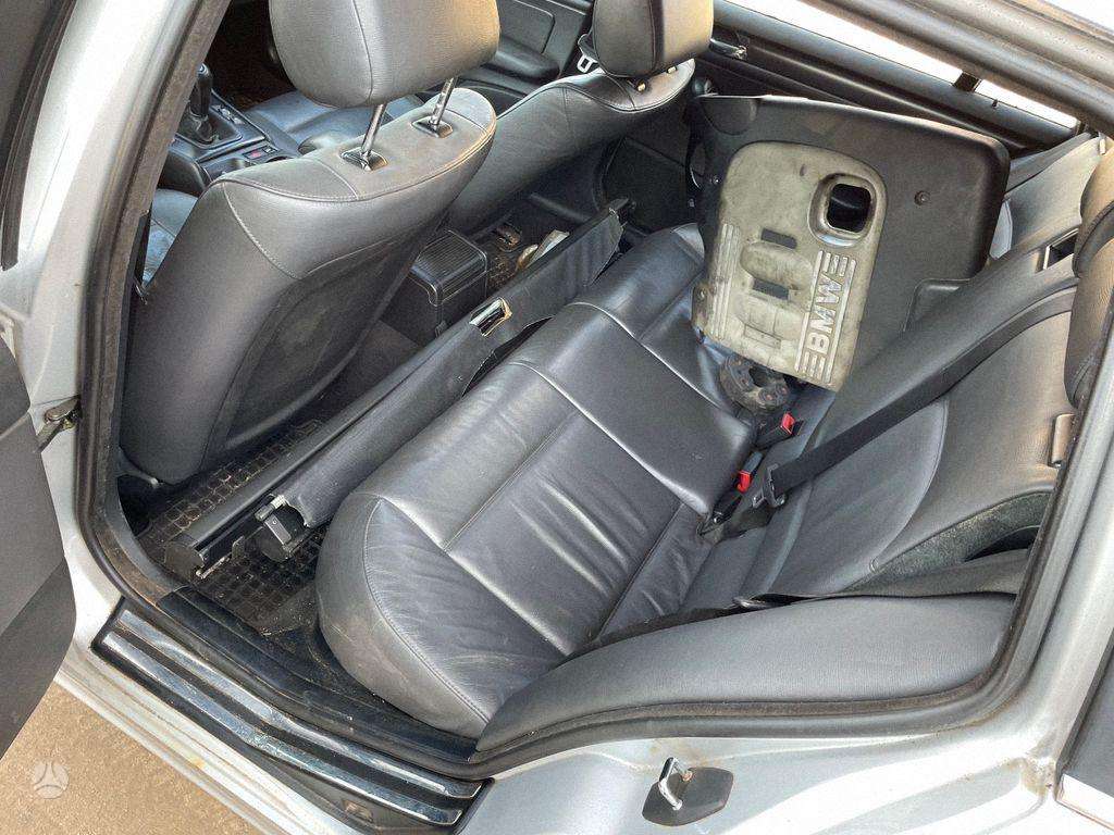 BMW 3 serija