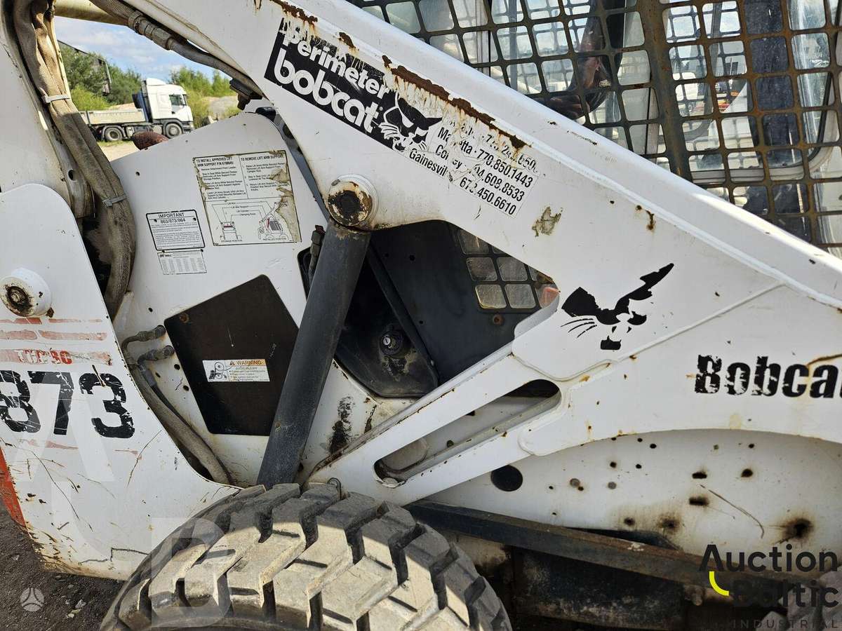 Bobcat 873, mini loaders