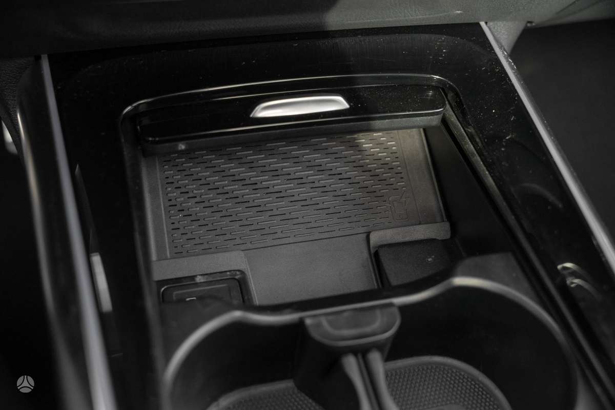 Mercedes-Benz EQA, off-road / crossover