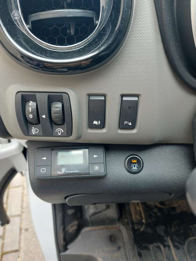 Renault Trafic, 1.6 l., commercial