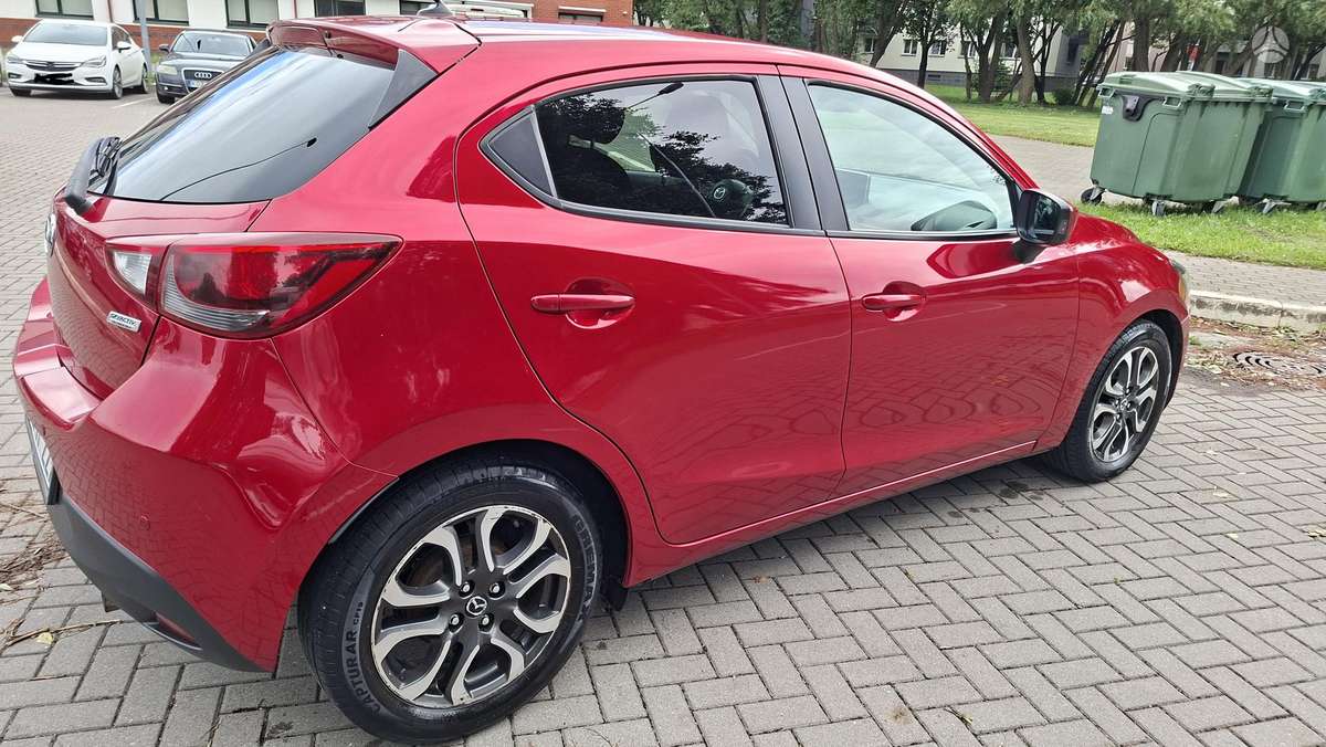 Mazda 2, 1.5 l., Хэтчбек