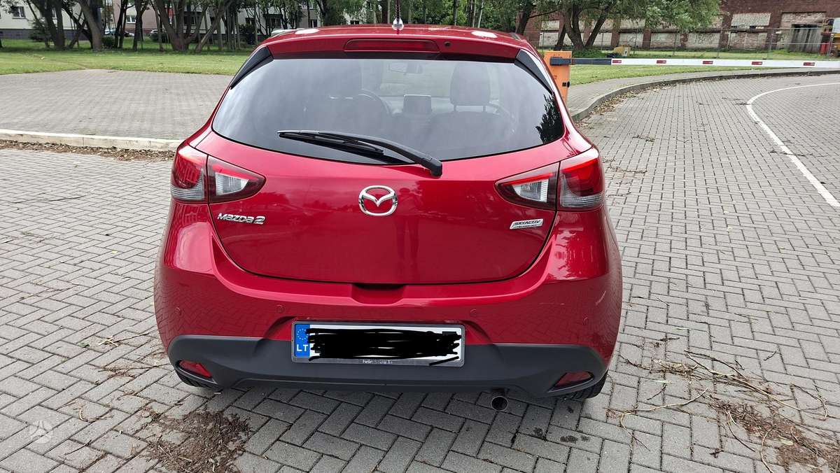 Mazda 2, 1.5 l., Хэтчбек