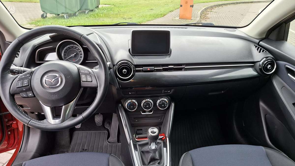 Mazda 2, 1.5 l., hečbekas