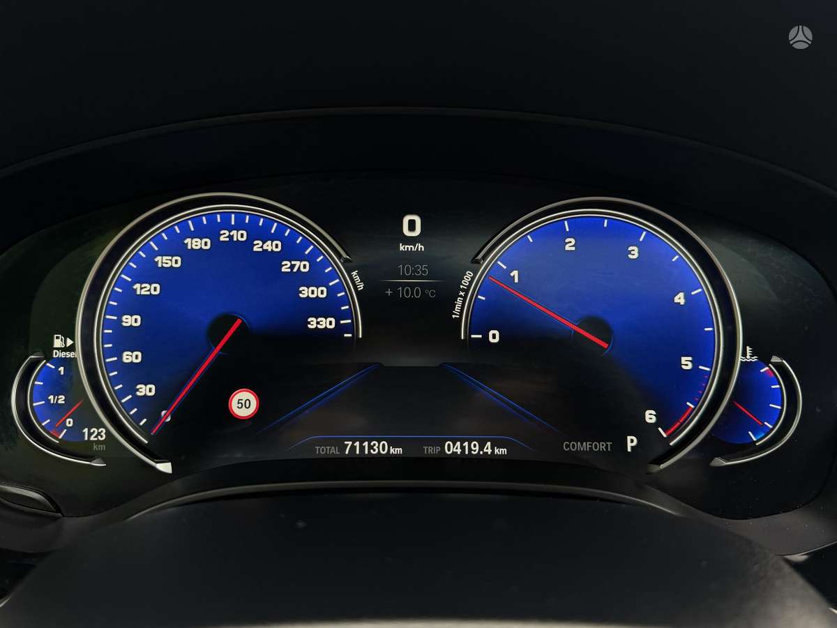 BMW 520, 2.0 l., Седан