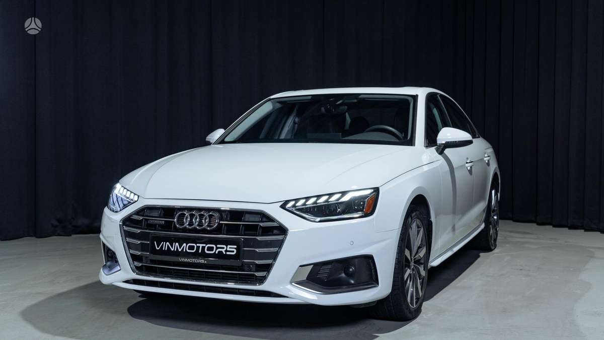 Audi A4, 2.0 l., Седан