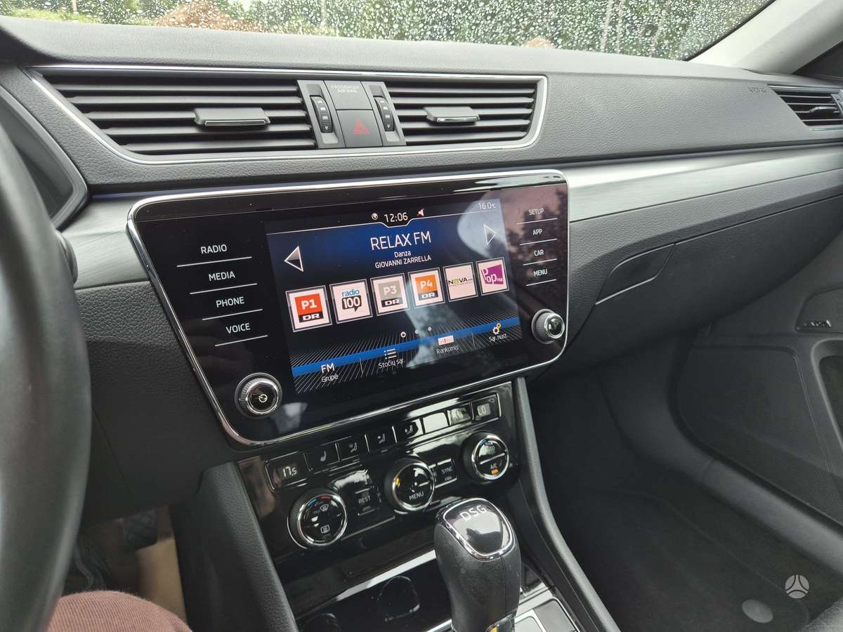 Skoda Superb, 1.6 l., hatchback