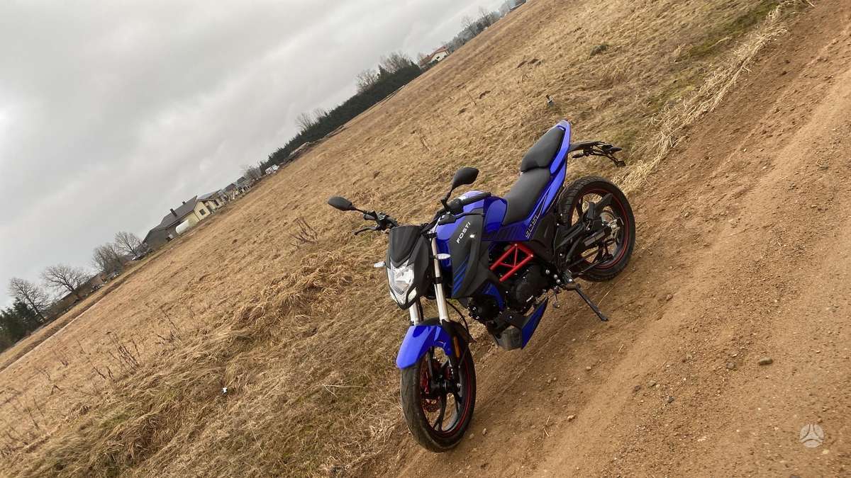Fosti FR50 107cc, scooters / mopeds