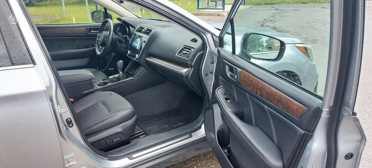 Subaru Outback, 3.6 l., wagon