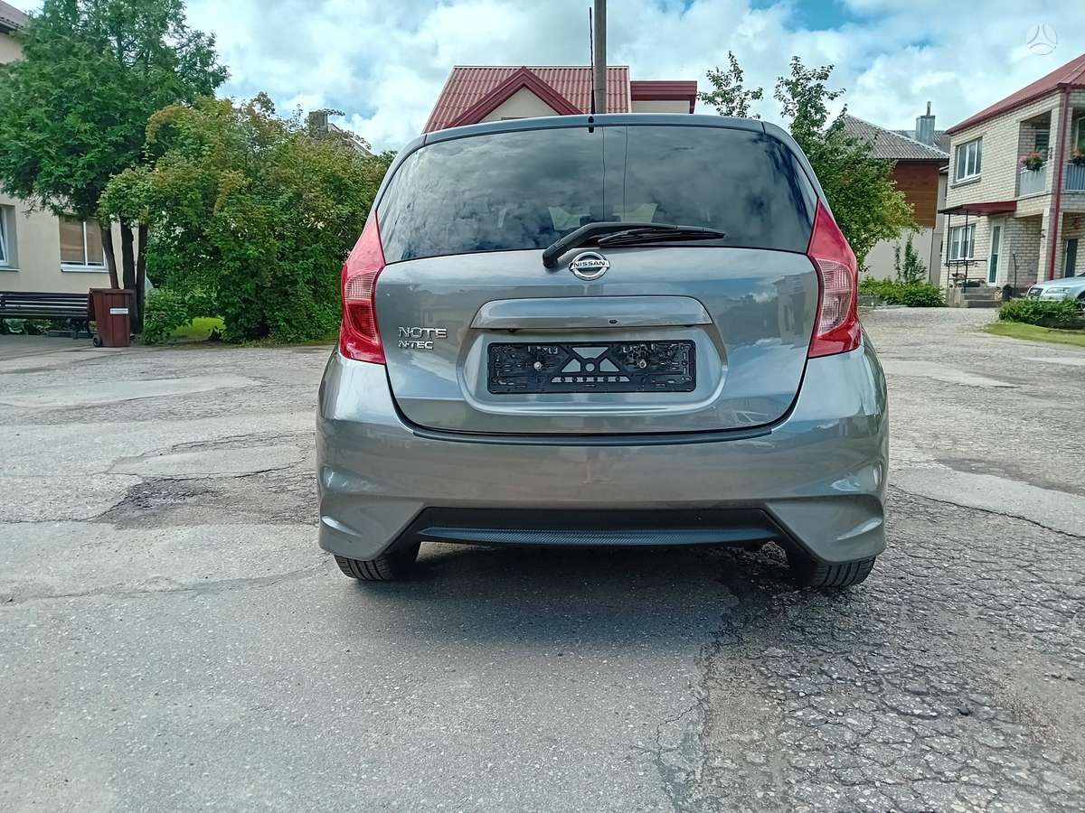 Nissan Note, 1.2 l., hatchback