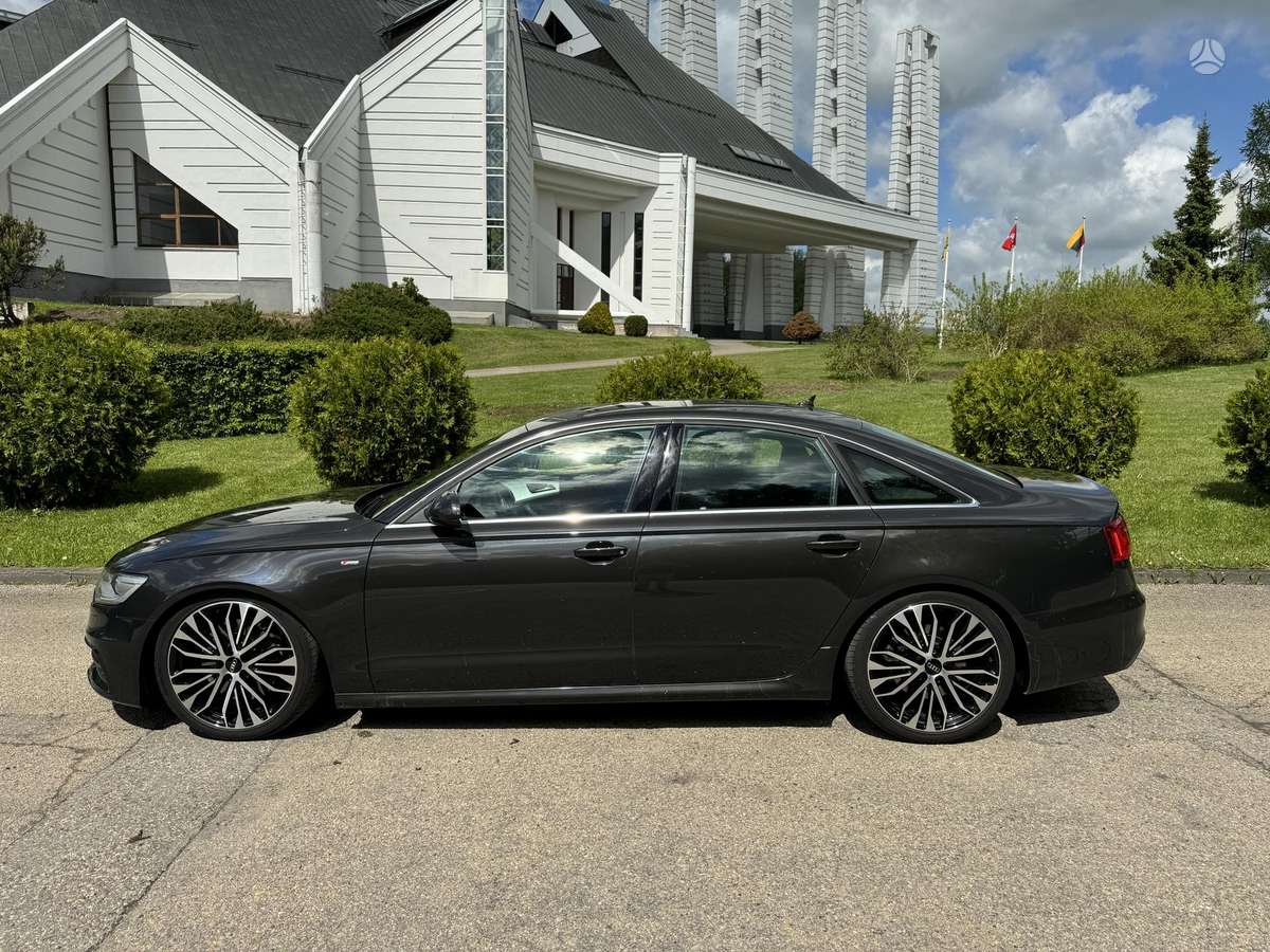 Audi A6, 3.0 l., Седан