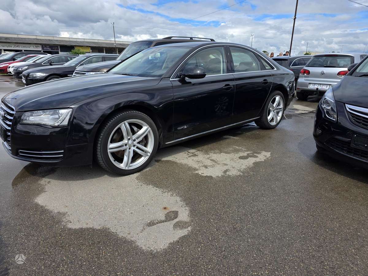 Audi A8, 3.0 l., sedanas