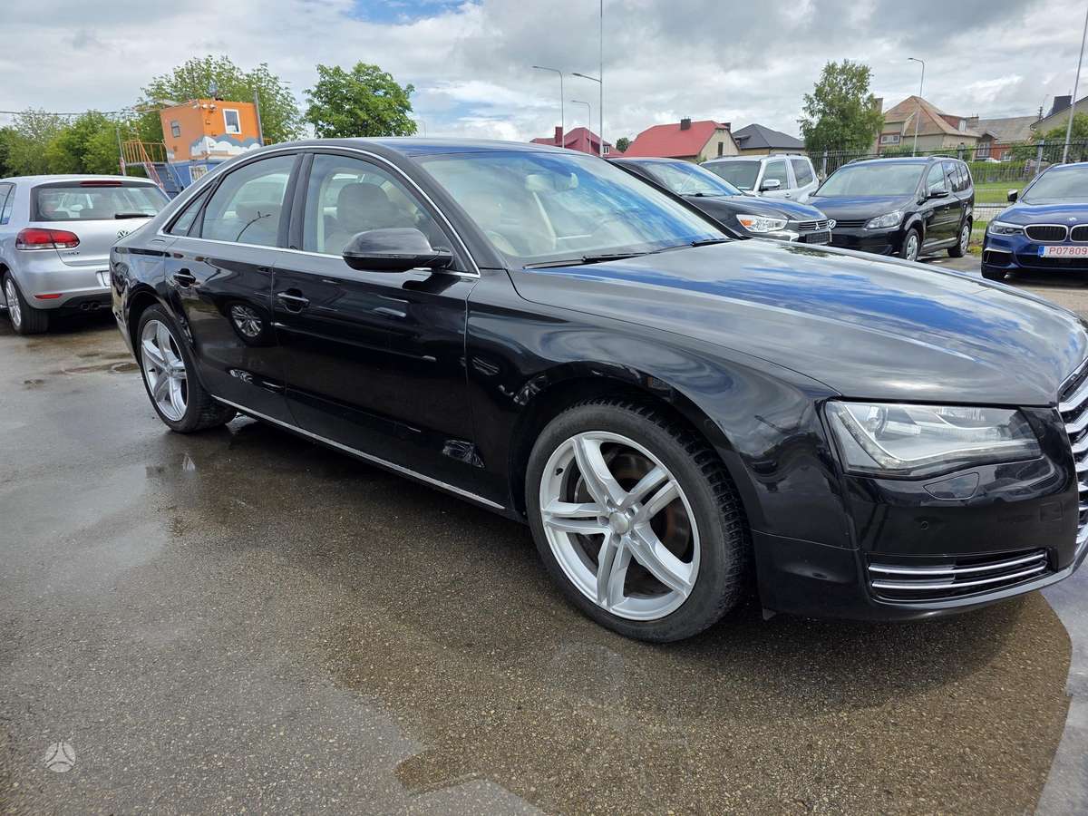 Audi A8, 3.0 l., sedanas