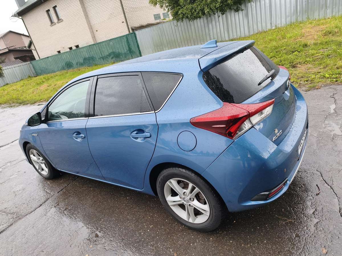 Toyota Auris - 3