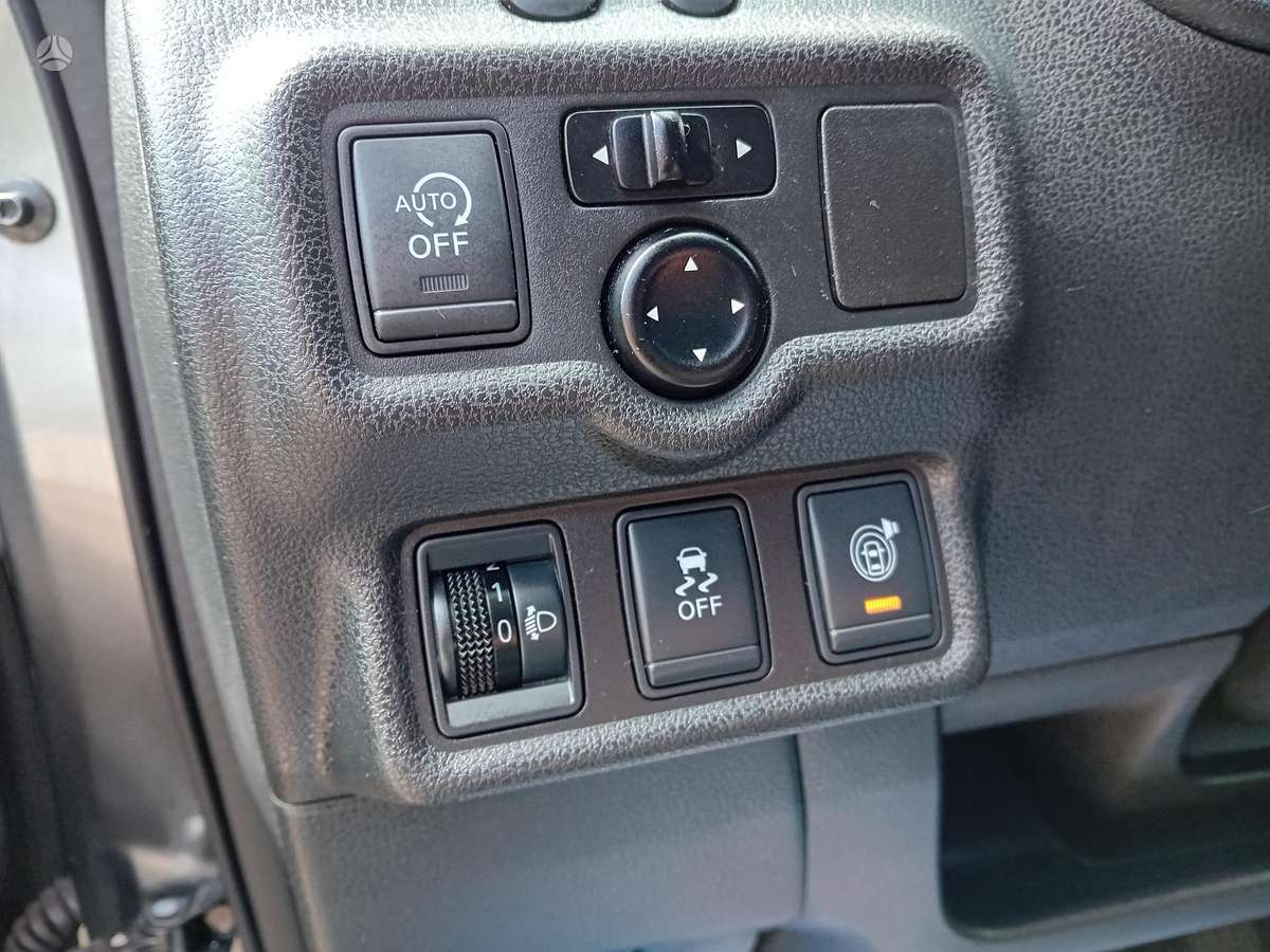 Nissan Note, 1.2 l., Хэтчбек