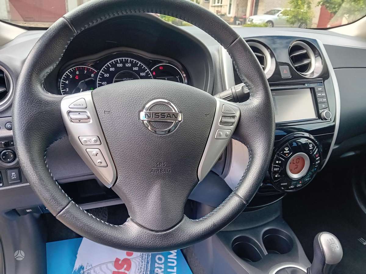 Nissan Note, 1.2 l., hatchback