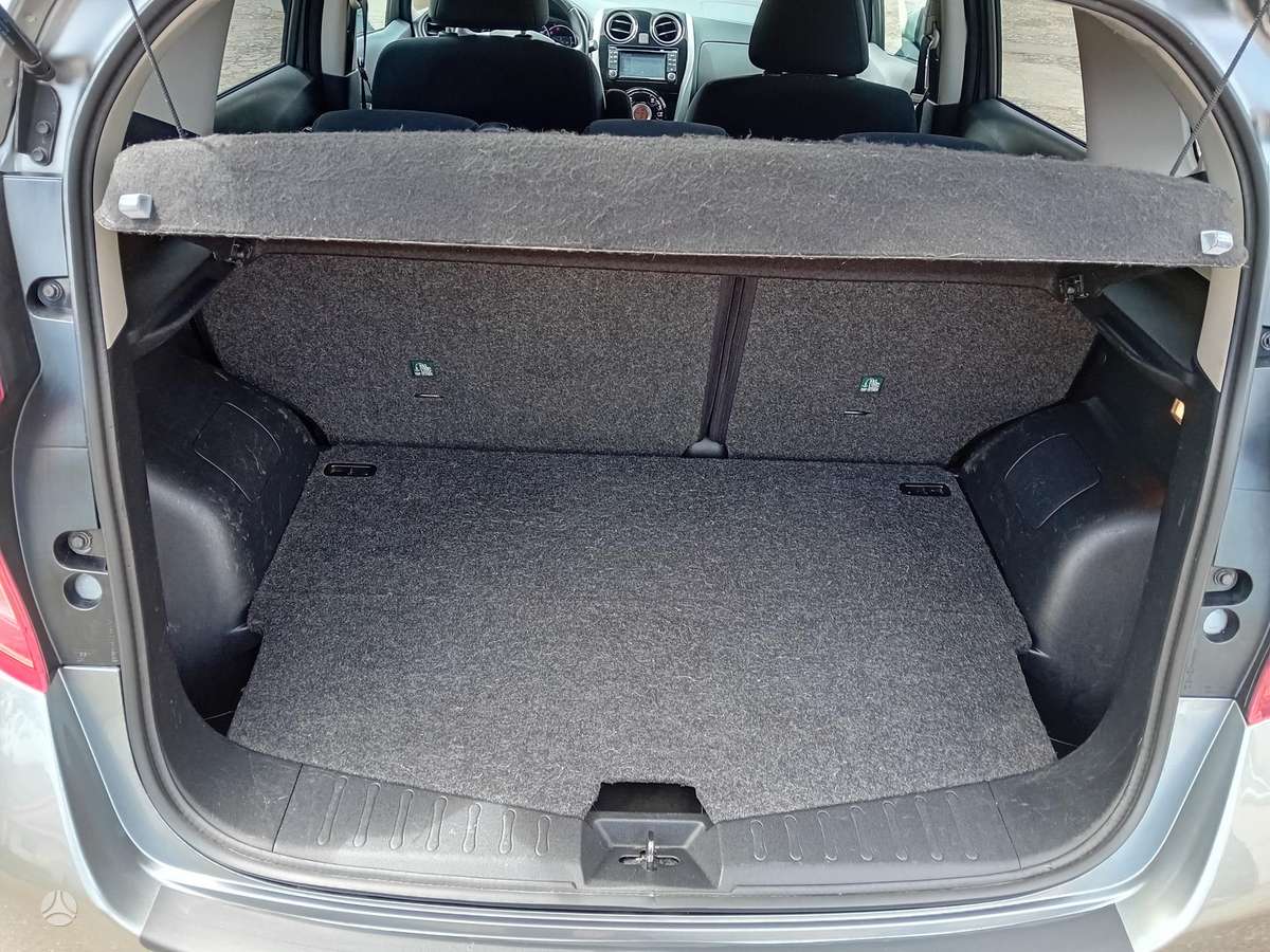 Nissan Note, 1.2 l., hatchback