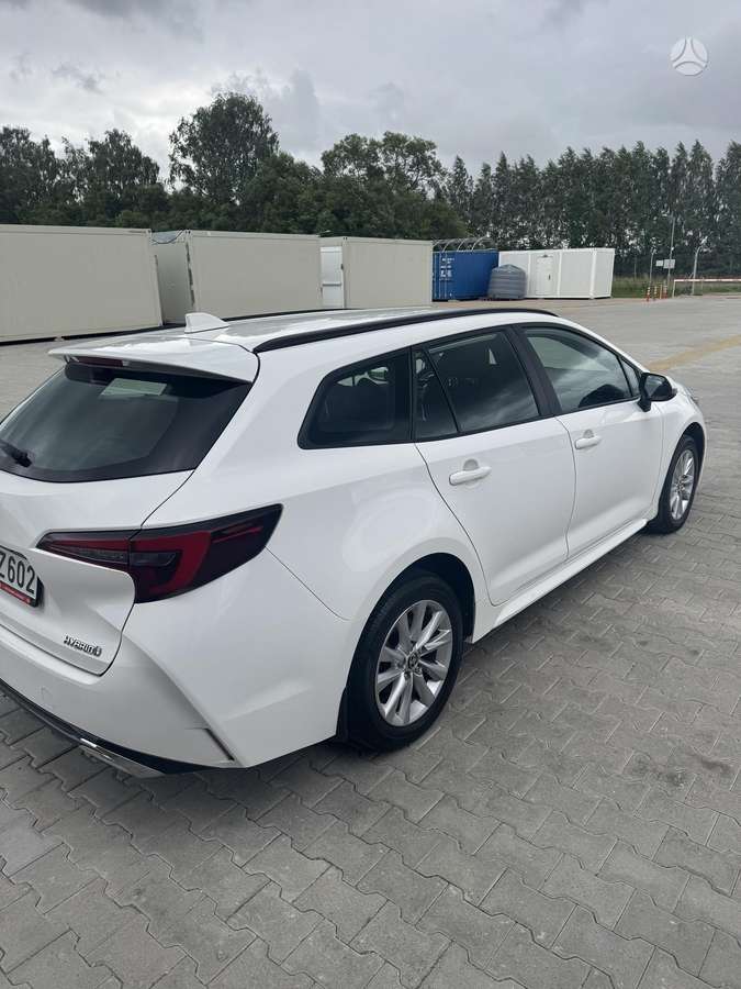 Toyota Corolla - 2
