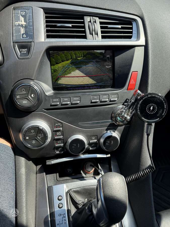 Citroen DS5, 2.0 l., hatchback