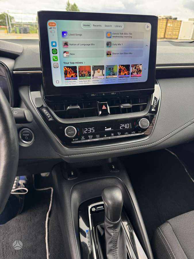 Toyota Corolla - 5