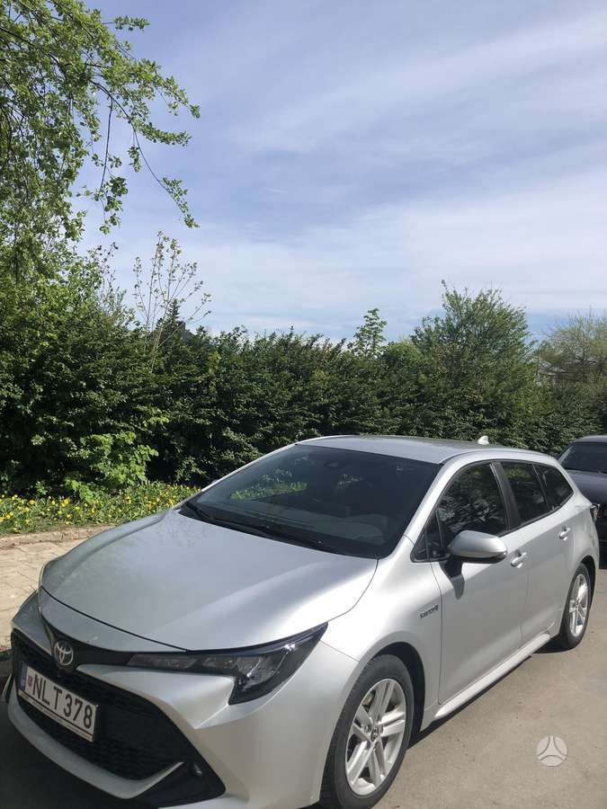 Toyota Corolla - 4