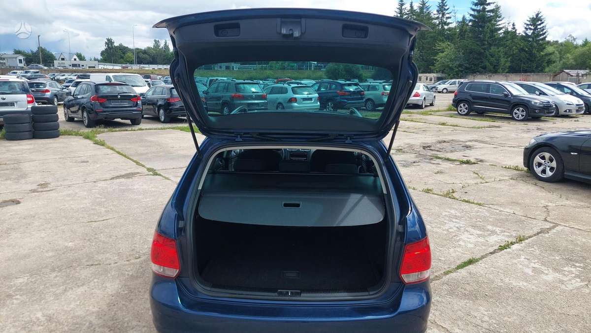 Volkswagen Golf, 1.6 l., Универсал
